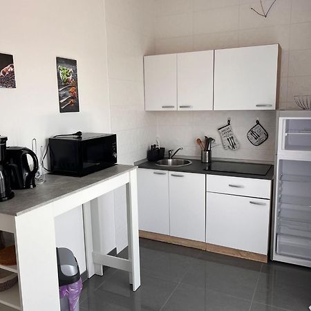 Apartment Lena Baška Voda Kültér fotó