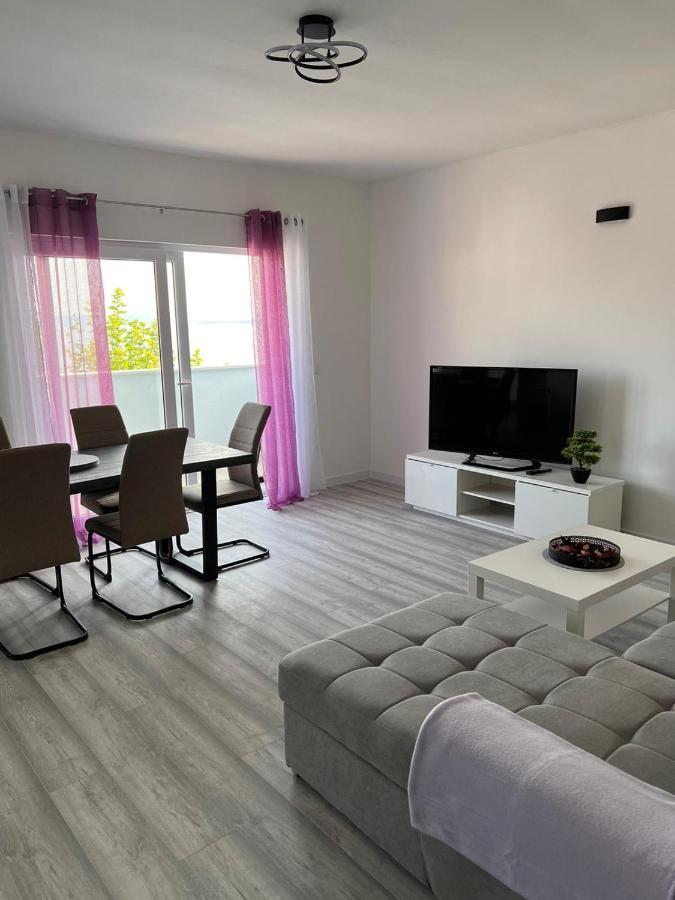 Apartment Lena Baška Voda Kültér fotó