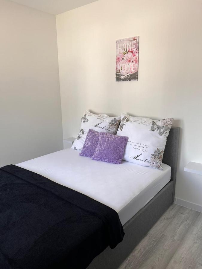 Apartment Lena Baška Voda Kültér fotó